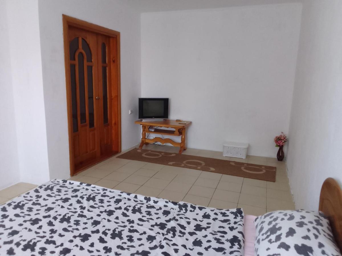 Apartment Mlynivs'Ka 29 A Ρίβνε Εξωτερικό φωτογραφία